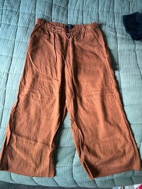 Banana Republic Wide Leg Capris